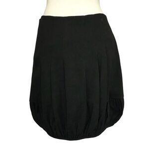 Body by Victoria 6 wool blend skirt